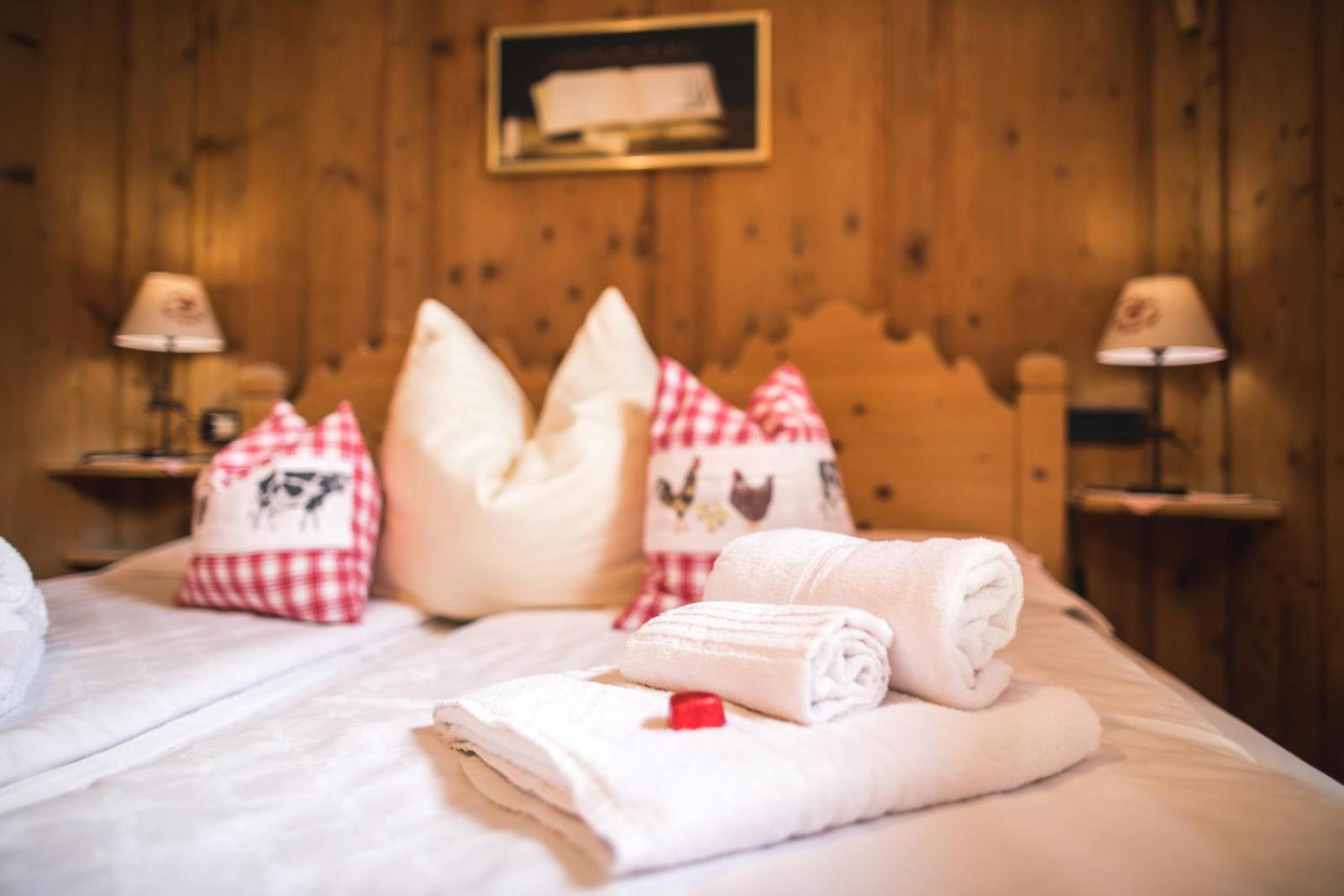 Chalet Alpenrose Bio Wellness Naturhotel Cogolo Exterior foto