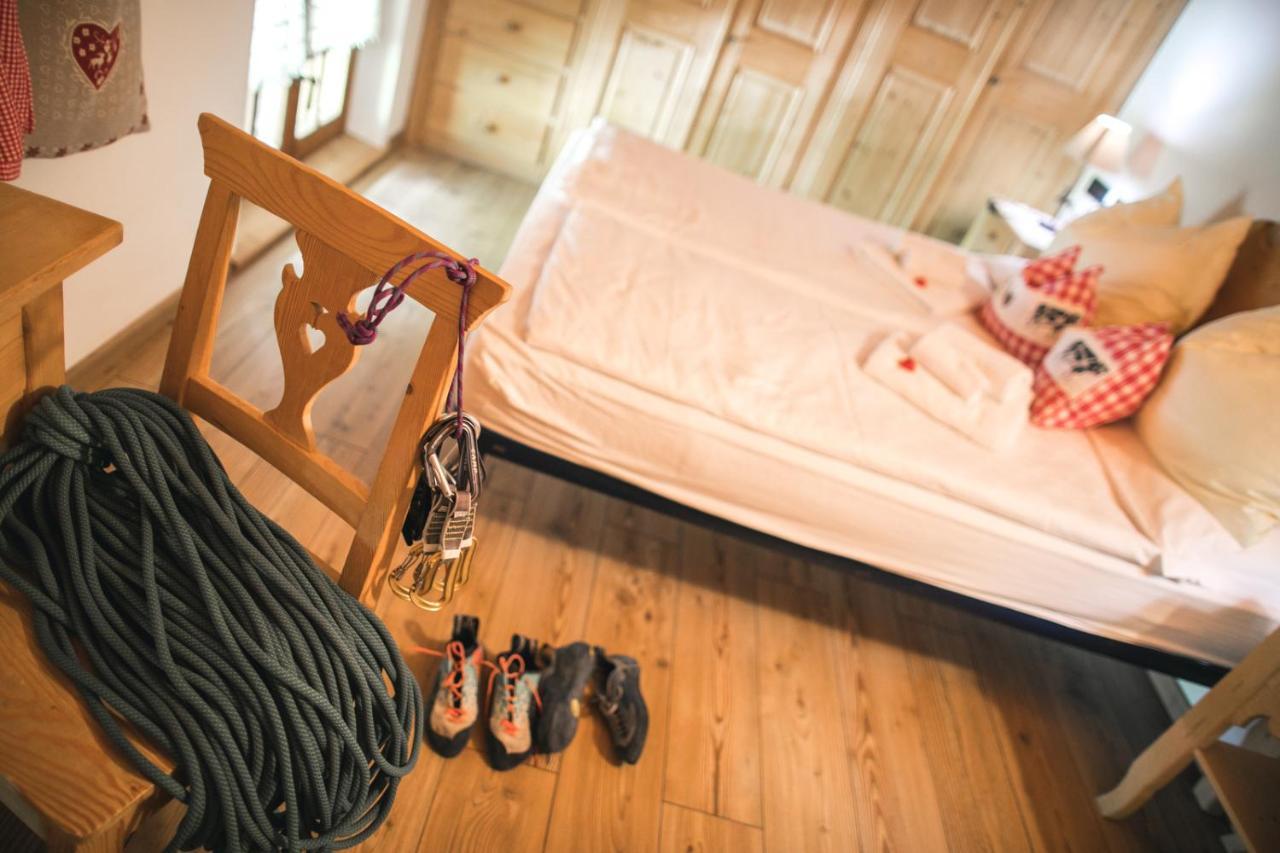 Chalet Alpenrose Bio Wellness Naturhotel Cogolo Exterior foto